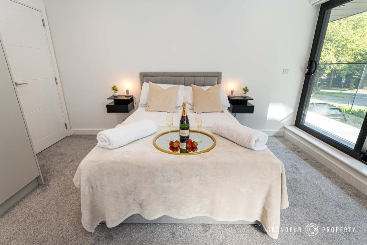 Carbery Ridge By Grandeur Property Bournemouth Kültér fotó